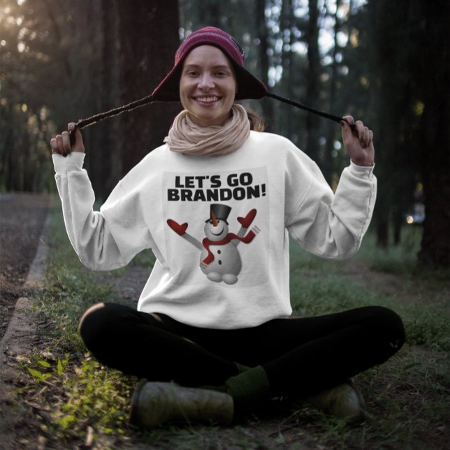 CAMISETA VAMOS A LOS NAVIDADES DE BRANDON SNOWMAN T-SHIRTS (Subido por el creador)