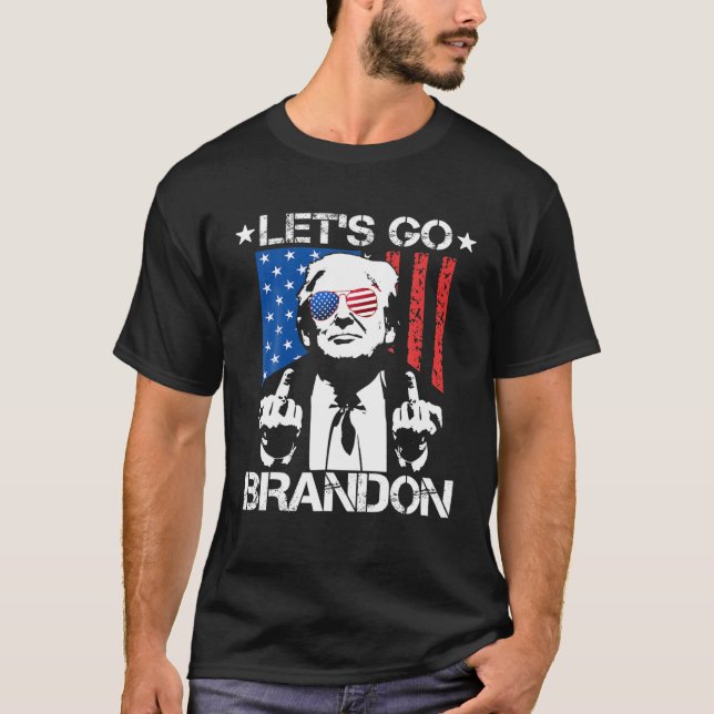 Camiseta Vamos Brandon Trump Bandera de Dedo Medio (Anverso)
