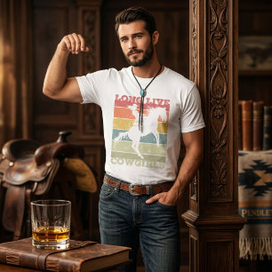 Camiseta Vaquera gráfica del oeste audaz montando caballo r