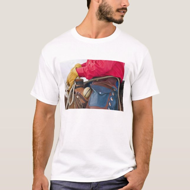 Camiseta Vaquero en grietas del cuero del caballo que (Anverso)