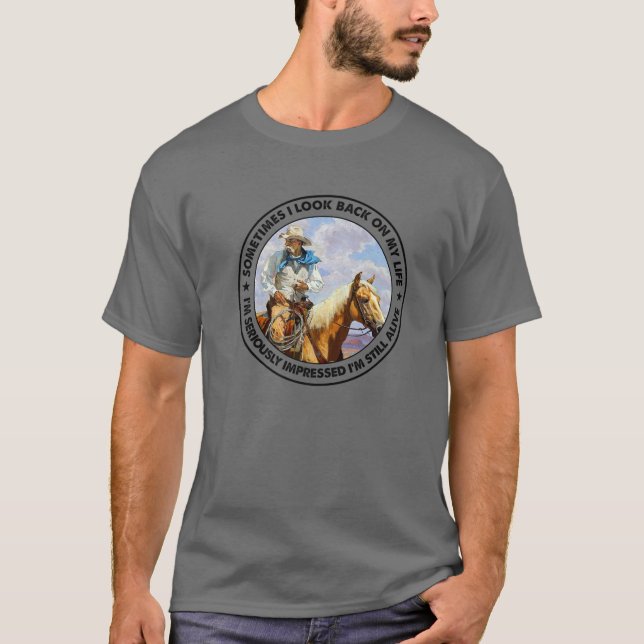 Camiseta Vaquero Occidente Retro A Veces Miro De Vuelta A M (Anverso)