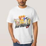 Camiseta Vegas que se casa apenas casado<br><div class="desc">¿Planificación de una boda de Vegas? ¡Aquí está un diseño para los recienes casados! VEGAS de oro apenas Married rodeado con la ranura 777 del bote, la veintiuna, la ruleta y las fichas de póker. Camisetas de novia y del novio del regalo, tazas y más. ¡Nuestra luna de miel, novia...</div>