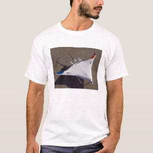 Camiseta Vehículo aéreo no tripulado con cuerpo de ala pleg