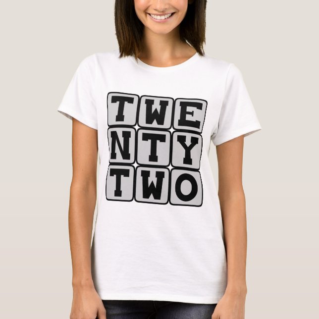 Camiseta Veintidós, Número 22 (Anverso)