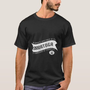 Camiseta Ventilador De La Carrera De Saratoga En El Cemente