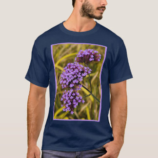 Camiseta Verbena bonariensis con flores moradas