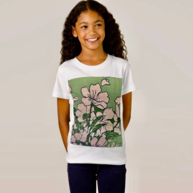 Camiseta Verde de flores rosadas (Subido por el creador)