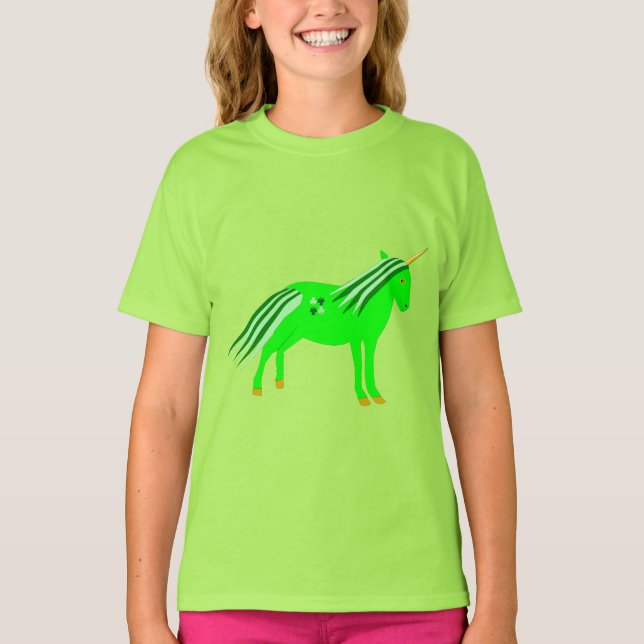 Camiseta Verde irlandés lindo y unicornio de oro (Anverso)