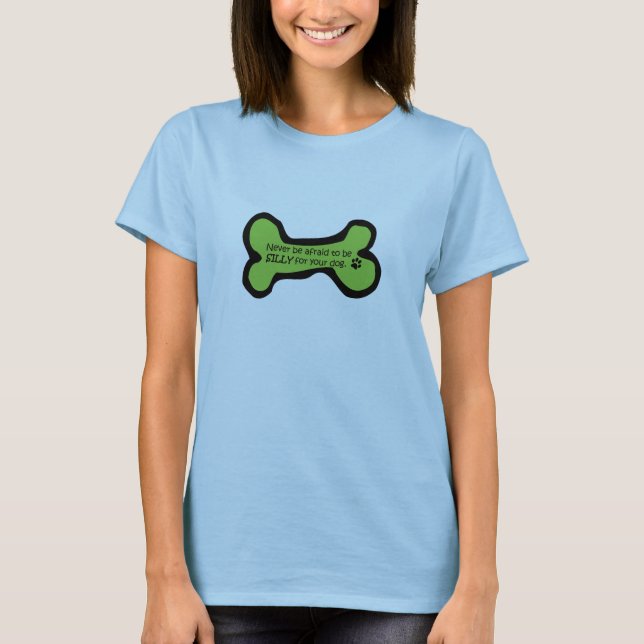 Camiseta Verde tonto del perro (Anverso)