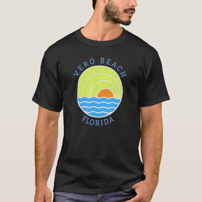 Camiseta Vero Beach Retro Sunset (Anverso)