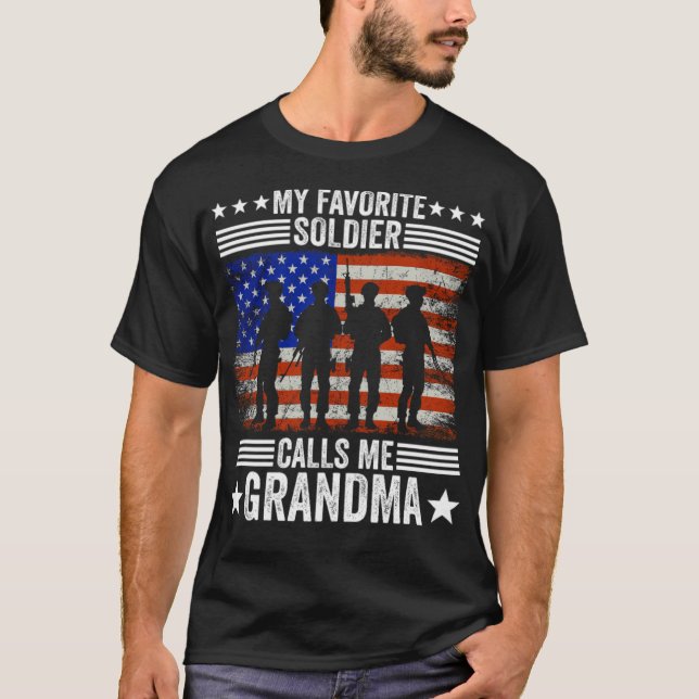 Camiseta Veterana abuela Soldado Granny Army Ejército frito (Anverso)