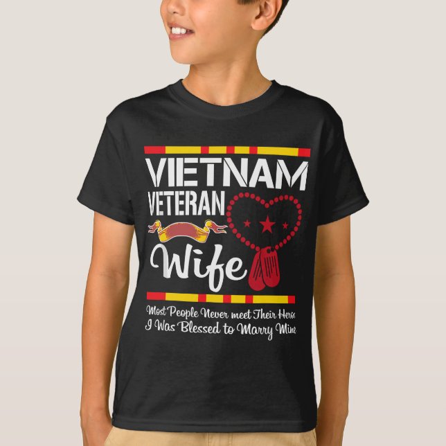 Camiseta Veterana esposa de Vietnam (Anverso)