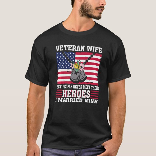 Camiseta Veterana esposa se casó con su héroe (Anverso)
