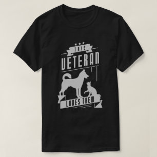 Camiseta Veterano ama perro y gato