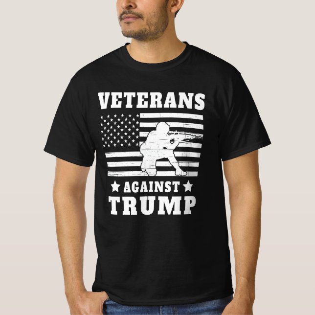 Camiseta Veteranos contra la bandera estadounidense de Trum (Anverso)