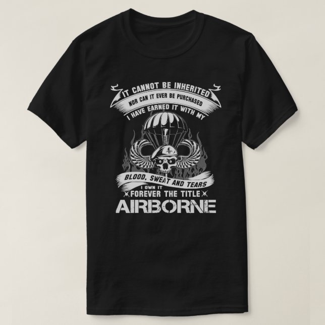 Camiseta Veteranos de infantería aérea mamá alas de salto a (Diseño del anverso)