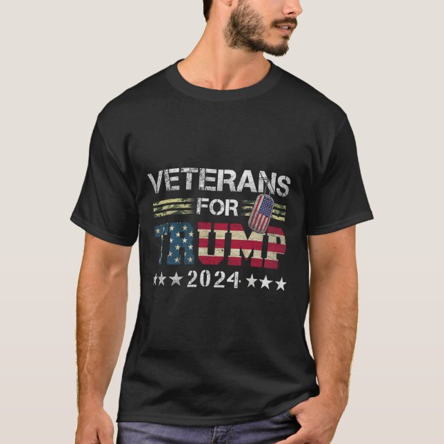 Camiseta Veteranos del abuelo de Trump Camo, la bandera est (Anverso)