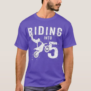 Camiseta Viajando a los 5 años de edad, niño de 5 años de e