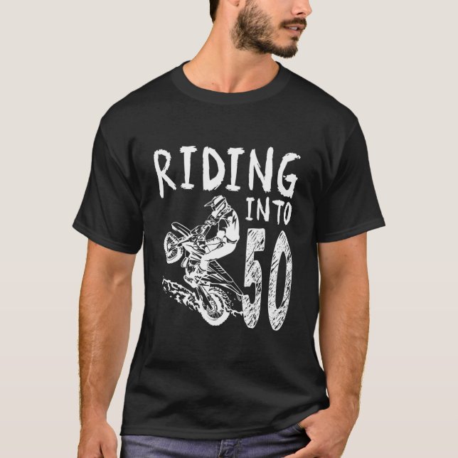 Camiseta Viajando Al 50... Niño De Cumpleaños Fiesta De Bic (Anverso)