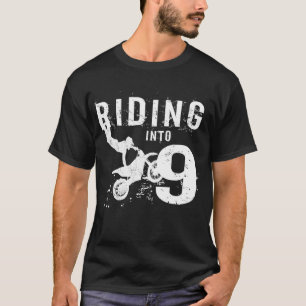 Camiseta Viajando en bicicleta sucia de niño de 9 años