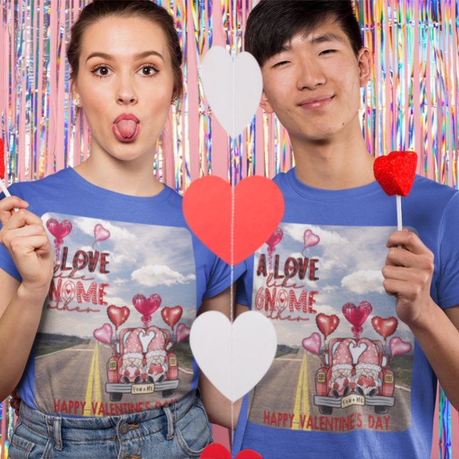 Camiseta Viaje Amor Como Gnome Otros Feliz Día De San Valen (Travel Love Like Gnome Other Happy Valentines Day T-Shirt)