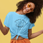 Camiseta Viaje de Novia de verano de vacaciones de primaver<br><div class="desc">¡Acepte el minimalismo de moda de las vacaciones de primavera con este tee personalizado celebrando la escapada de su equipo chica! Lleve los eslóganes turísticos y ostente el sofisticado espíritu de su equipo con un elegante y moderno logo con su destino elegido. Cada mirada susurra, "El descanso de primavera se...</div>
