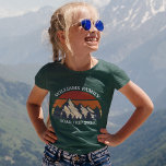 Camiseta Viaje familiar por carretera Vacaciones Montañas P<br><div class="desc">Esta impresionante puesta de sol sobre montañas rocosas en la naturaleza hace una gran imagen para un conjunto de camisetas personalizadas para una reunión familiar, un viaje por carretera o unas vacaciones de verano. Conmemorar tu semana de vacaciones con lentes de amor para mamá, papá, hermano y hermana. Sólo tienes...</div>