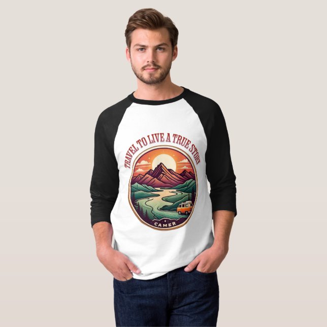 Camiseta Viaje Real Story Tee — Sin Insignia De Travesías F (Anverso completo)