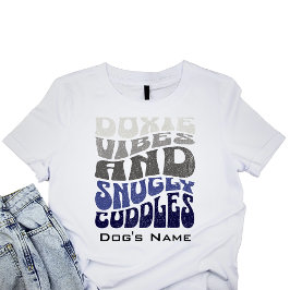 Camiseta Vibes de doxie PERSONALIZADAS Snuggly Cuddle Retro