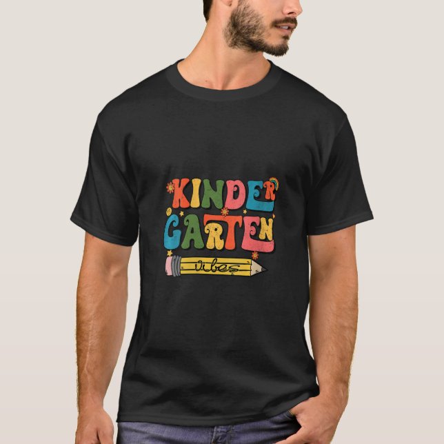 Camiseta Vibes de jardín de infancia para mujeres - Retro d (Anverso)