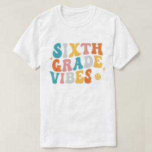 Camiseta Vibes de sexto grado