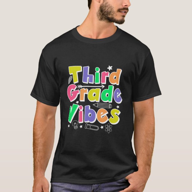 Camiseta Vibes De Tercer Grado De Vuelta A La Escuela 3er G (Anverso)