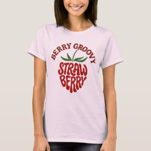 Camiseta Vibes Groovy Strawberry Retro 70