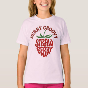 Camiseta Vibes Groovy Strawberry Retro 70