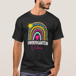Camiseta Vibraciones de jardín de infantes primer día de re