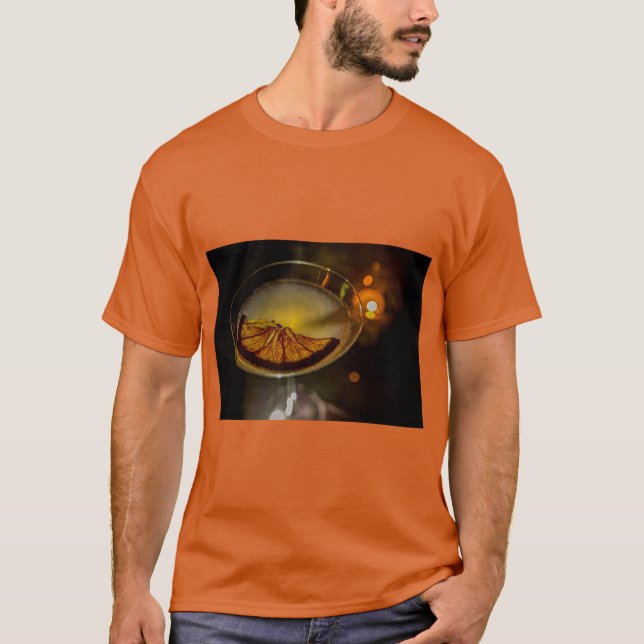 Camiseta Vibrant Cocktail Drink Design Tee (Anverso)
