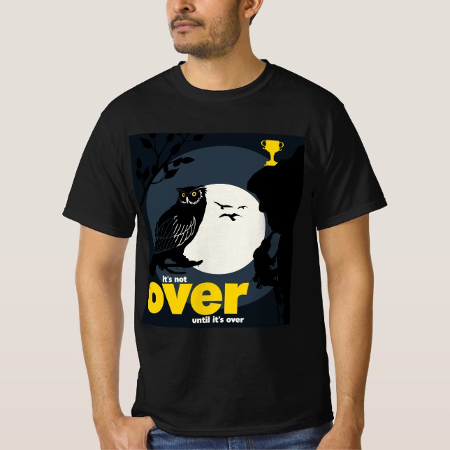 Camiseta Victoria dorada - Cita motivacional y escalador (Anverso)