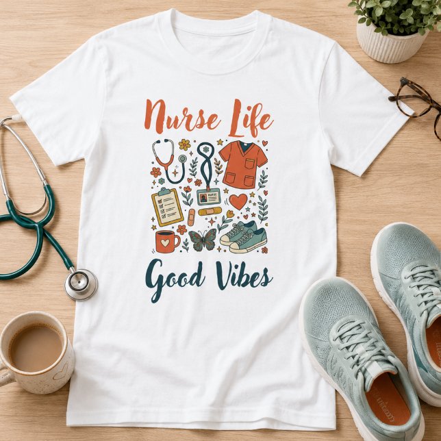 Camiseta Vida de Enfermera (Nursing themed shirt for your favorite RN nurse. Fun graduation gift for nursing student. Medical)