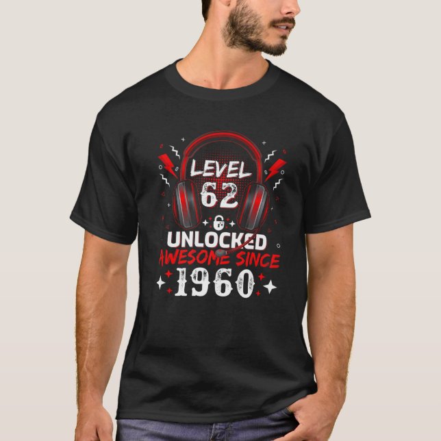 Camiseta Video Gamer Level 62 Desbloqueado Awesome 1960 62T (Anverso)
