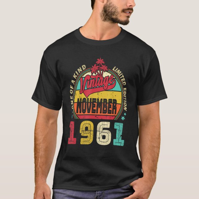 Camiseta Viejo cumpleaños número 61 asombroso desde noviemb (Anverso)