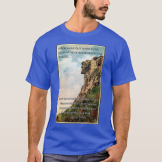 Camiseta Viejo hombre de la postal de la montaña con cita d