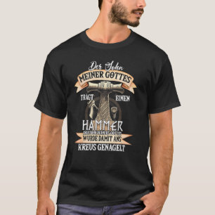 Camiseta Viendo a Odin El Hijo de Mi Dios lleva un martillo