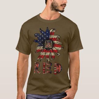 Camiseta Viernes Rojo Recuerden A Todo El Mundo Desplegado