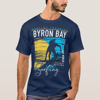 Camiseta Viñeta Byron Bay Surfing Graphic Retro Surfing Su