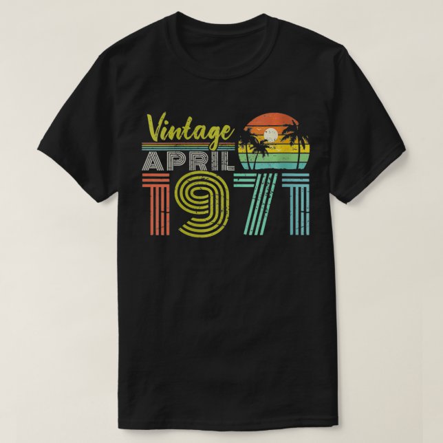 Camiseta Viñeta de cumpleaños 50 mujeres abril 1971 Cincuen (Diseño del anverso)