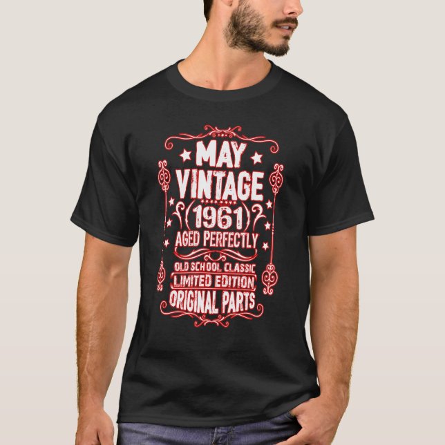 Camiseta Viñeta Nacida En Mayo De 1961 Escuela De Edad De 6 (Anverso)