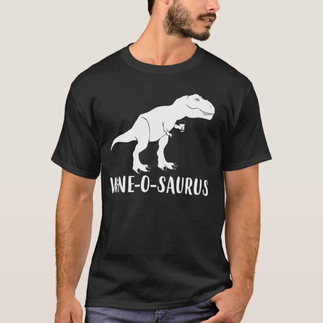 Camiseta Vino O Saurus Funny Dinosaur Wine (Anverso)