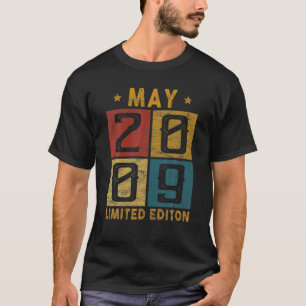 Camiseta Vintage 13 Aniversario Mayo 2009 Nacido En 2009 13