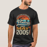 Camiseta Vintage 18th Birthday May 2005 18 Year Fishin<br><div class="desc">Vintage 18 Aniversario Mayo 2005 Pesca de 18 años.</div>