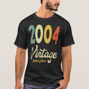 Camiseta Vintage 2004 18th Birthday Gift Retro 18 Years Ol